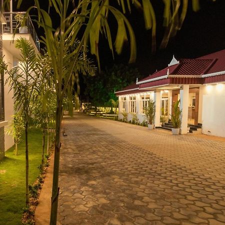Seven Hills Pamban Island Resort ราเมศวาราม ภายนอก รูปภาพ